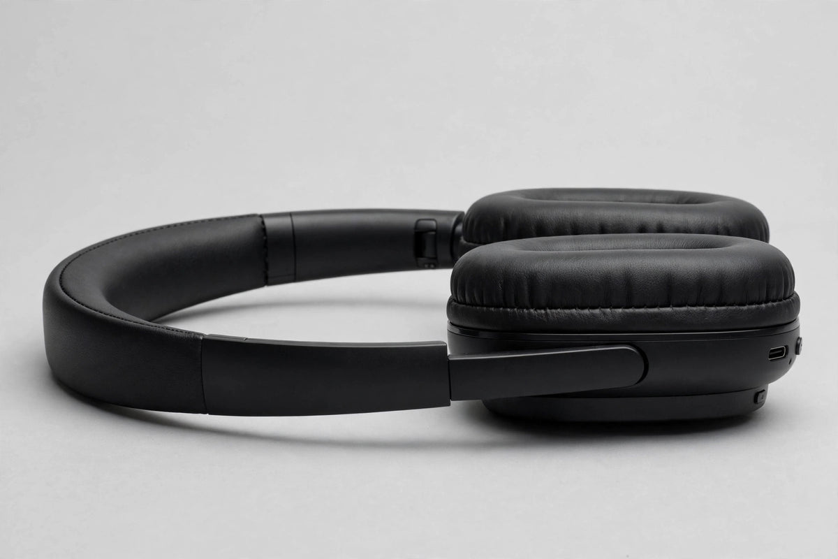 Hearly Headphone Pro side profile